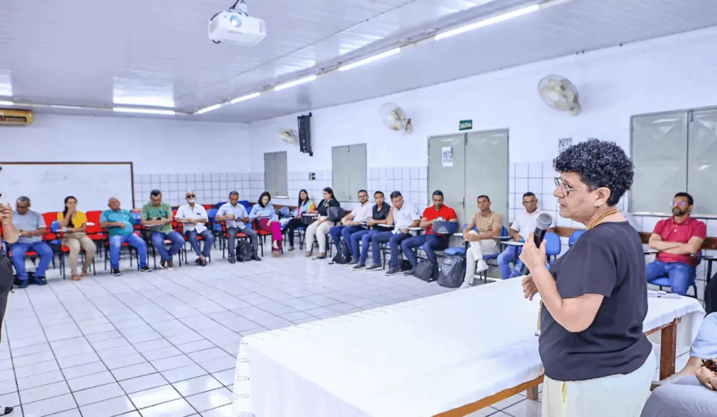 Redecoopi visa fortalecer a atuação das cooperativas no desenvolvimento social, econômico e ambiental Redecoopi visa fortalecer a atuação das cooperativas no desenvolvimento social, econômico e ambiental