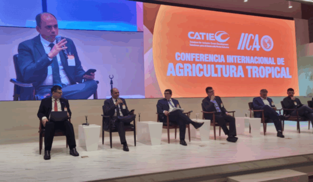 O Ministério da Agricultura e Pecuária (Mapa), representado pelo secretário de Inovação, Desenvolvimento Sustentável, Irrigação e Cooperativismo, Pedro Neto, apresentou as estratégias da pasta para a produção sustentável na Conferência Internacional de Agricultura Tropical, que aconteceu entre os dias 29 a 31 de julho, na Costa Rica
