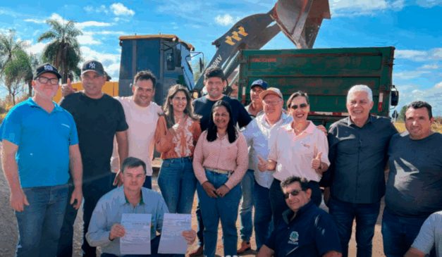A prefeitura de Sidrolândia, através da Secretaria Municipal de Agricultura e Abastecimento (SEMAA), começou ontem (5) o Programa Solo Fértil 2025, com transporte gratuito de calcário para agricultura familiar