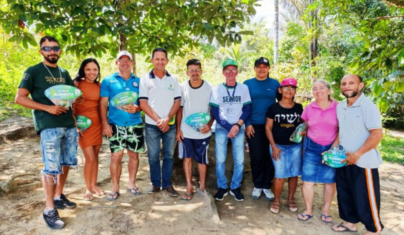 O governo do Amazonas, através da Secretaria de Estado de Produção Rural (Sepror), concluiu na última sexta-feira (8), oficinas para boas práticas da cultura da melancia e de produção de biofertilizantes, no município de Rio Preto da Eva (AM)