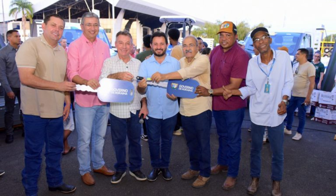 O Governo de Roraima realizou, na última sexta-feira (22), a entrega de equipamentos e veículos para a agricultura familiar e pescadores do Estado