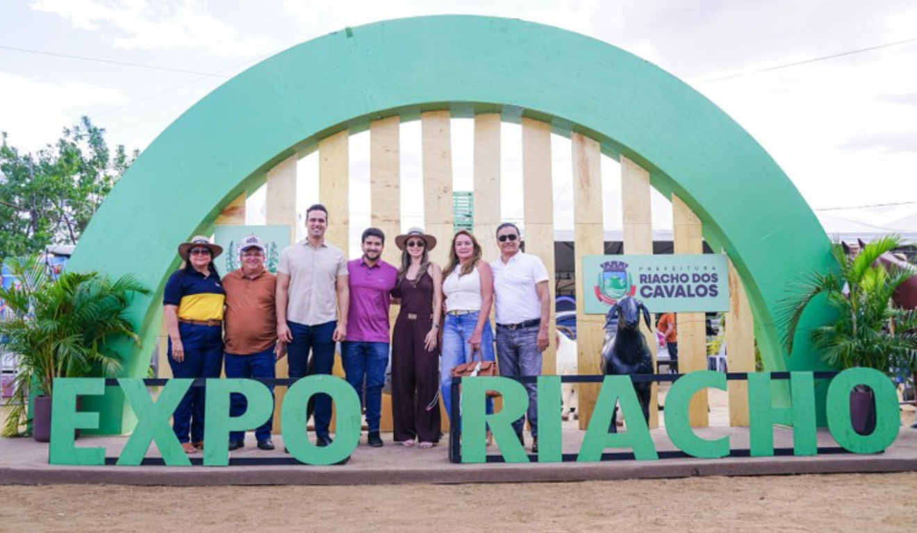 Evento em Riacho dos Cavalos, Expo Riacho reuniu expositores, produtores e público, com torneios, palestras e negócios que movimentaram a economia local.