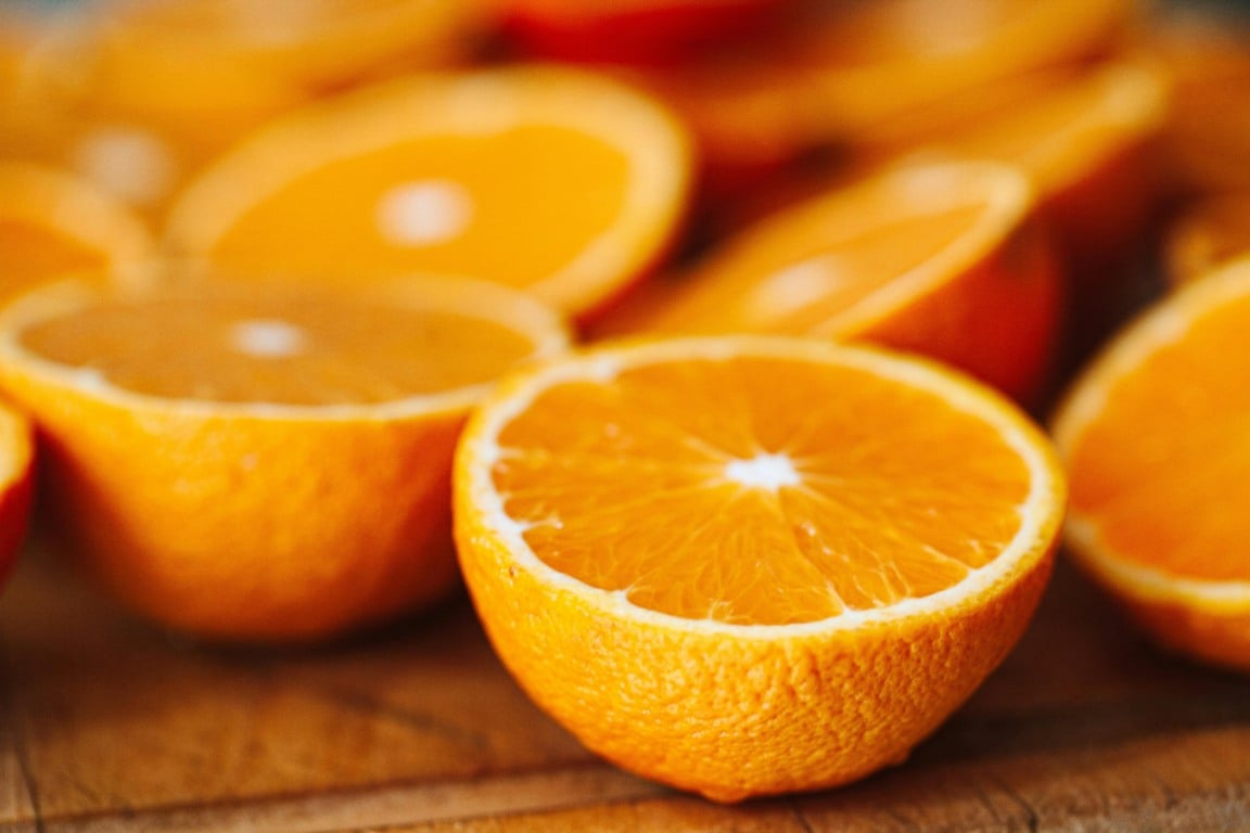 Clima e greening afetam produtividade da safra 2025/26 de laranja