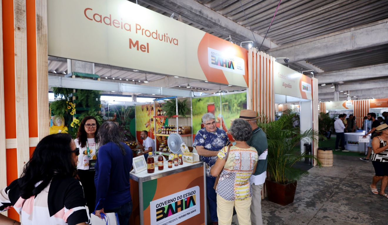 Feira acontece em Salvador (BA), no final do mês de novembro, e reune programação sobre pecuária e agricultura