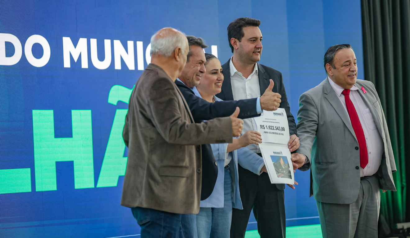 O Governo do Paraná anunciou, ontem (14), o investimento de R$ 2,03 milhões para o mercado municipal de São Mateus do Sul, além da construção de estufas para a cidade de Laranjal