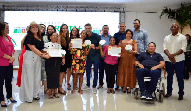 O Programa Floresta+ Amazônia foi efetivado nesta quinta-feira (9) no Amapá, o que beneficiou financeiramente 227 produtores rurais de pequenas propriedades que preservam áreas de floresta nativa em suas terras.