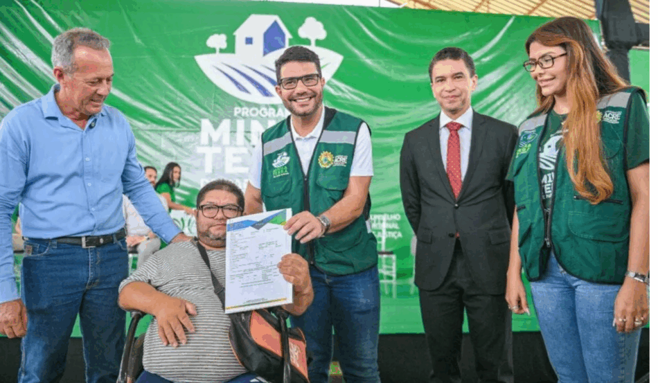 Conforme dados oficiais do Instituto de Terras do Acre (Iteracre), o estado registrou 10 novas regularizações fundiárias nos primeiros sete meses de 2025, número bem abaixo das 4.750 registradas em 2023.
