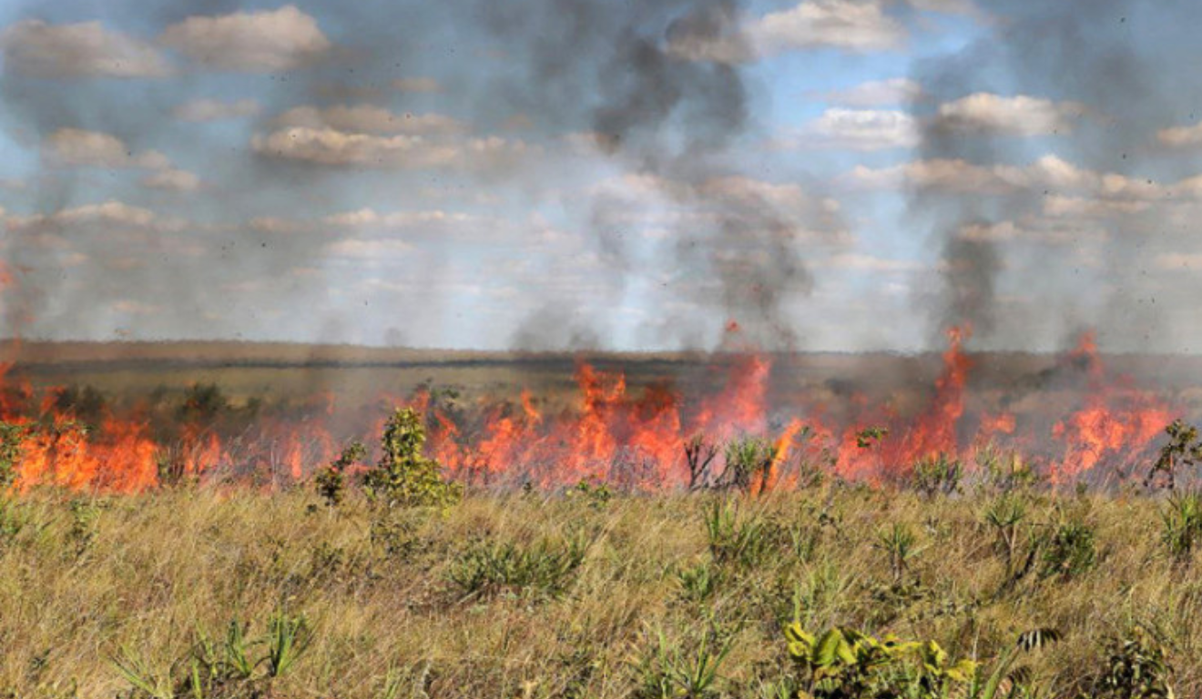 O Governo do Tocantins, por meio do Instituto Natureza do Tocantins (Naturatins), estendeu até o dia 9 de novembro a suspensão da emissão e da vigência das Autorizações Ambientais de Queima Controlada (AQC) em todo o estado