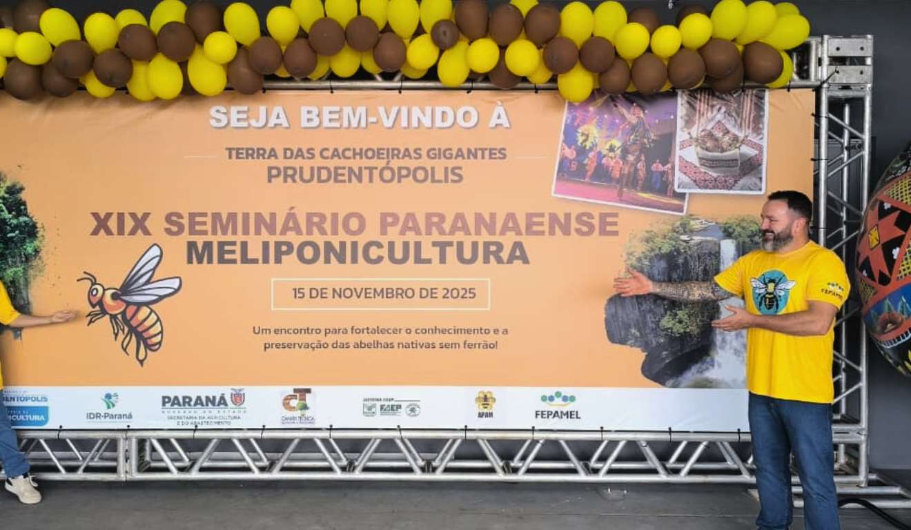 O 19º Seminário Paranaense de Meliponicultura, realizado em Prudentópolis (PR) no sábado (15), reuniu mais de 500 especialistas, pesquisadores e produtores para discutir avanços na criação de abelhas nativas sem ferrão