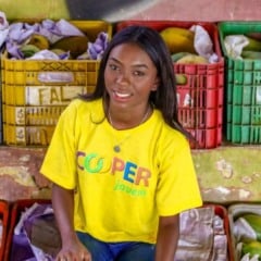 A Secretaria da Agricultura Familiar (SAF) do Piauí lançou novos editais do Programa de Aquisição de Alimentos (PAA), que destinam mais de R$ 6 milhões neste ano para a compra de produtos da agricultura familiar e o abastecimento de instituições que atendem famílias em situação de vulnerabilidade. Do total, R$ 4 milhões serão voltados ao público geral, enquanto comunidades quilombolas e indígenas receberão R$ 1 milhão cada.