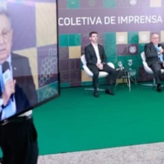 A Confederação da Agricultura e Pecuária do Brasil (CNA) projeta um 2026 mais desafiador para o agronegócio, diante do avanço do endividamento rural e da redução das margens de rentabilidade, cenário que aumenta as incertezas e pode limitar a contribuição do setor para a economia, com possíveis impactos sobre o PIB e a inflação.