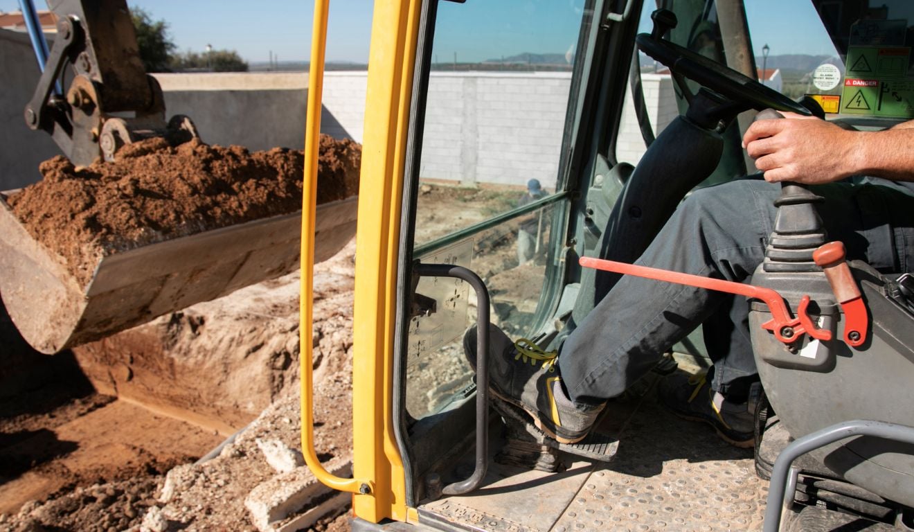 Muito além do conforto, cabine de escavadeiras impactam na produtividade