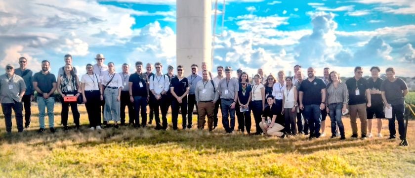 Delegação do Canadá busca parceria em tecnologia agrícola na Embrapa